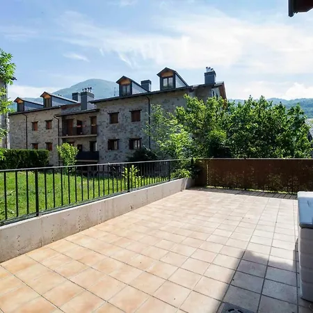 Mincholet, Bajo Con Gran Terraza *