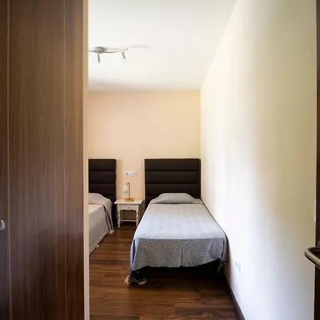 Apartment Mincholet, Bajo Con Gran Terraza *